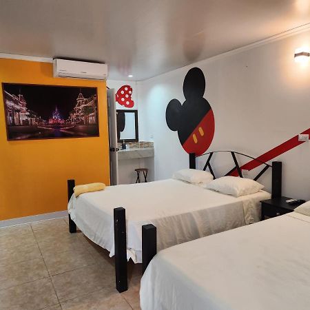 Wally World Inn Comayagua Extérieur photo