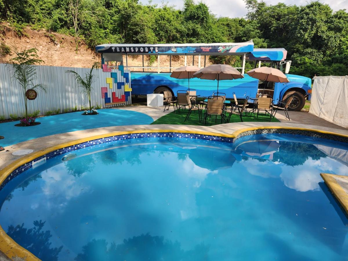 Wally World Inn Comayagua Extérieur photo