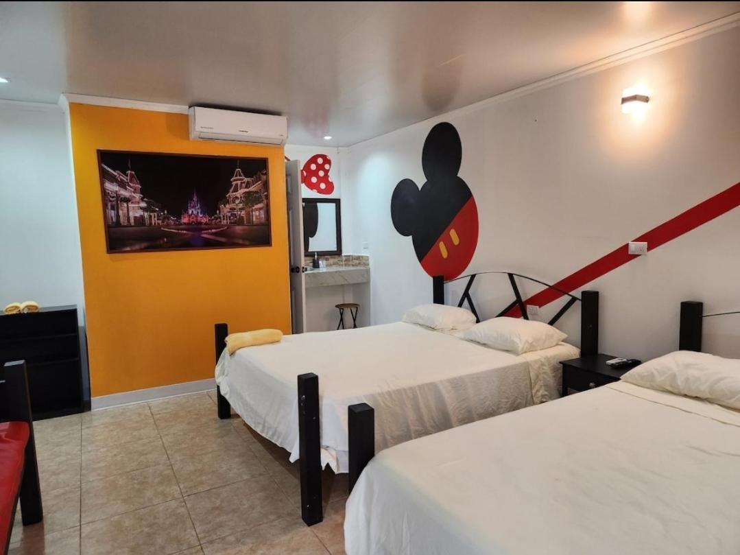 Wally World Inn Comayagua Extérieur photo